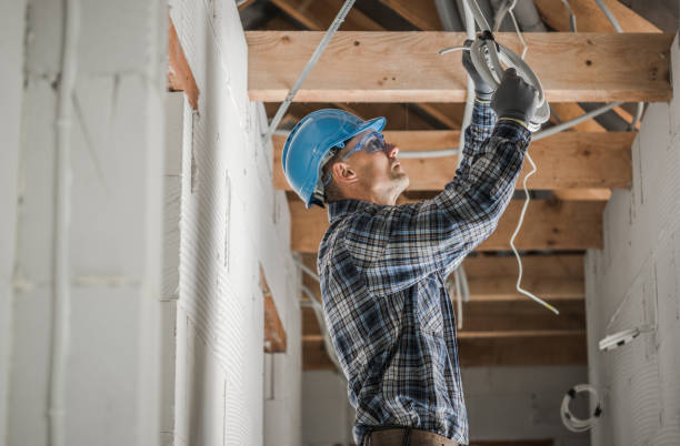 Best Licensed Electrician  in Pine Lawn, MO