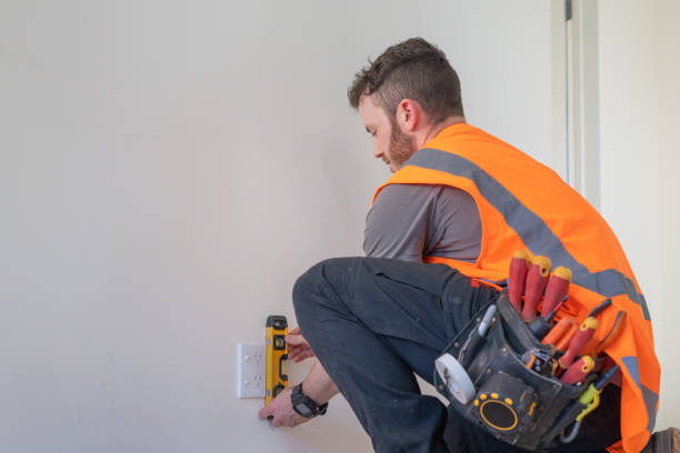Best Electrical Outlet Repair  in Pine Lawn, MO