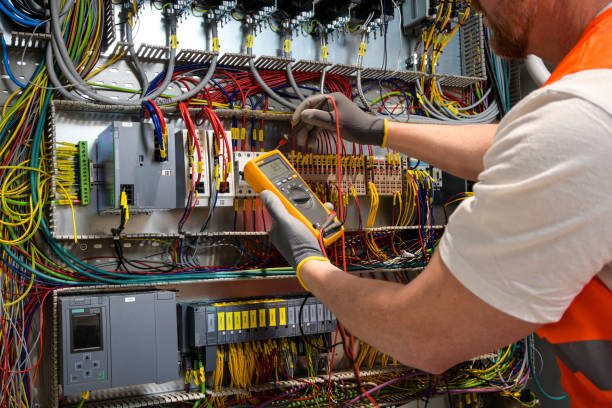 Best Local Electrician Companies  in Pine Lawn, MO